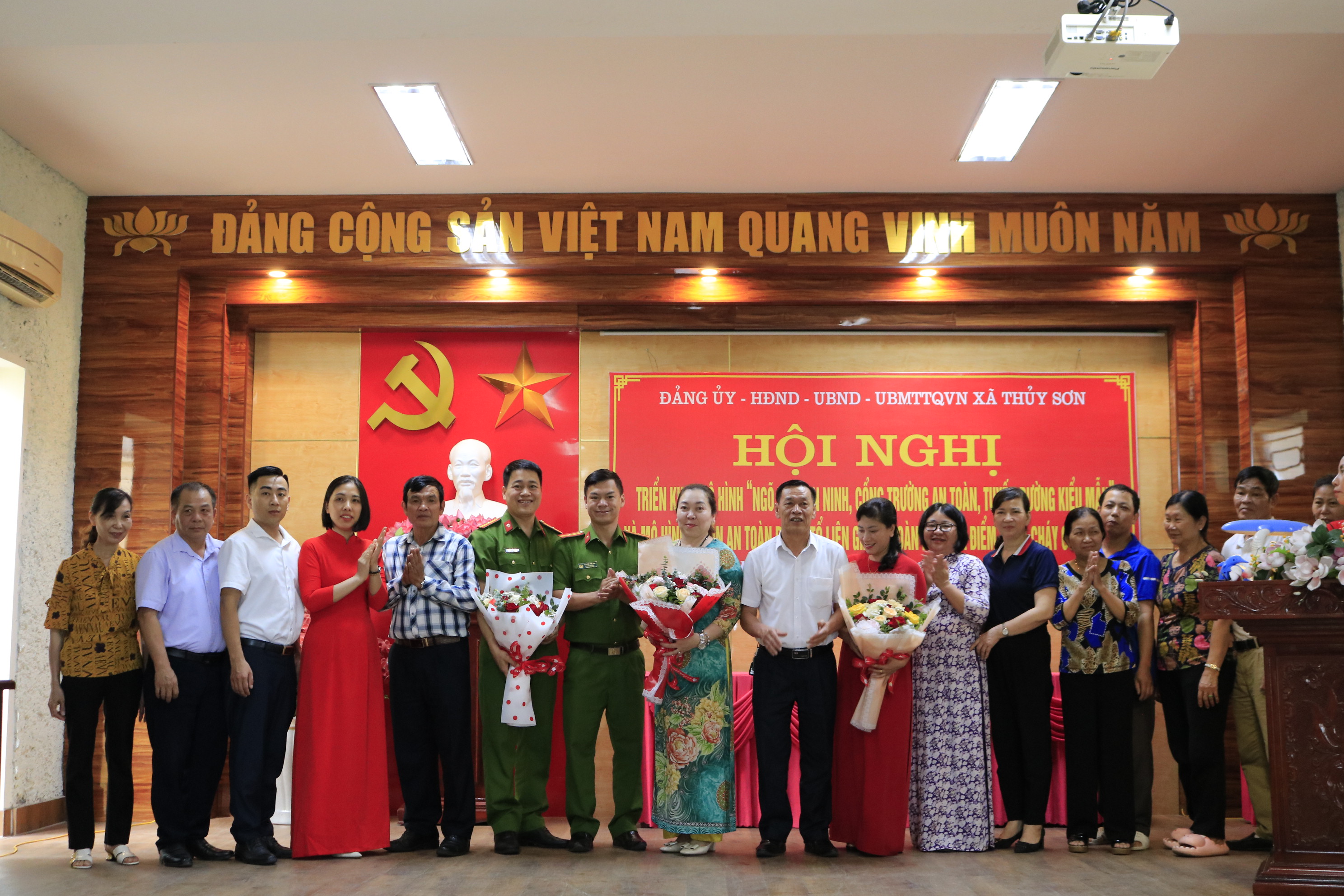 Xã Thủy Sơn (Thủy Nguyên): Ra mắt mô hình “Cổng trường an toàn” và an toàn PCCC